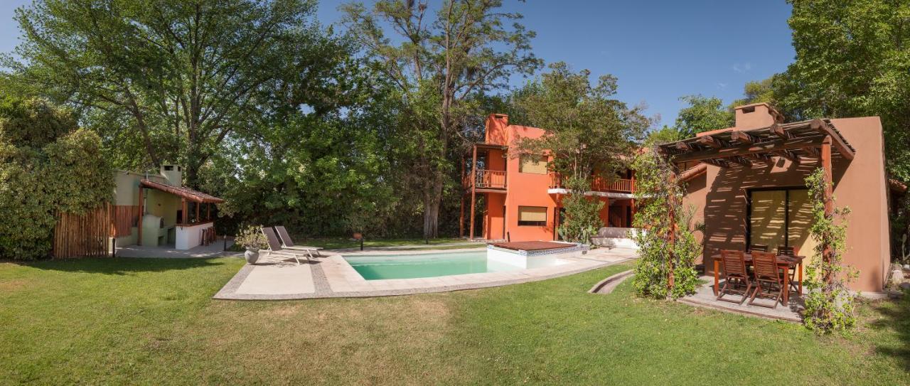 Postales Green Aparts - Chacras De Coria Exterior photo